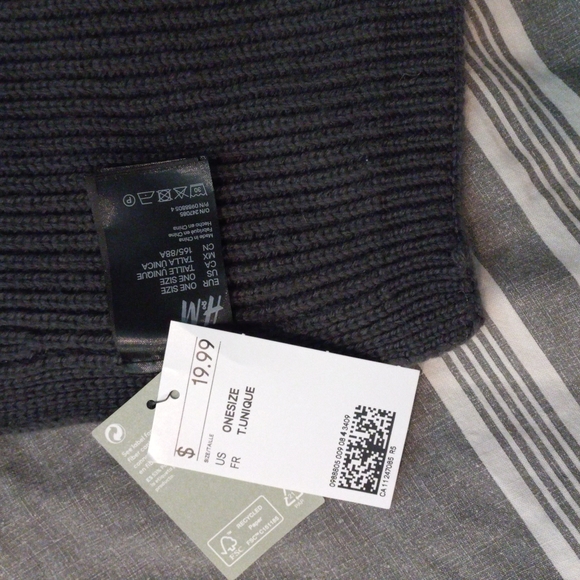 ⚡️3/$20⚡️NWT H&M KNITTED ZIP UP COLLAR - Picture 3 of 4